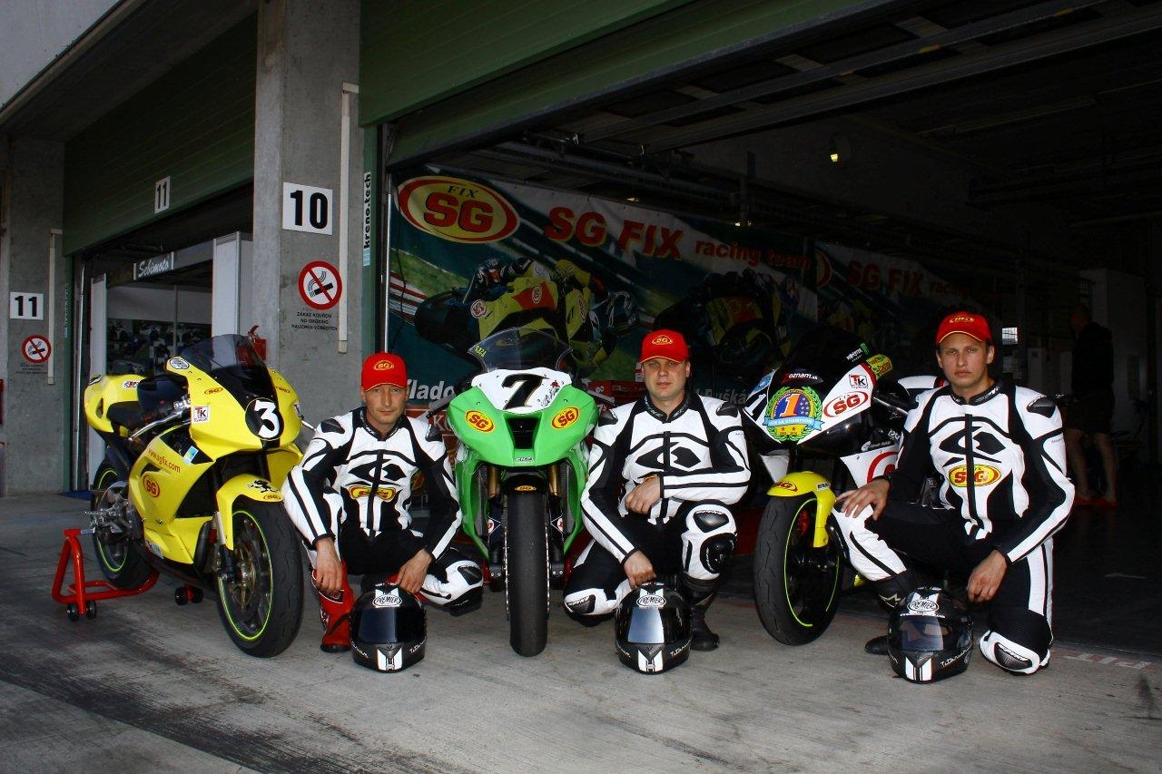 SG FIX Team